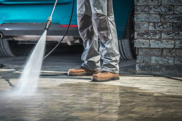 Best Pool Deck Cleaning  in North Palm Beach, FL